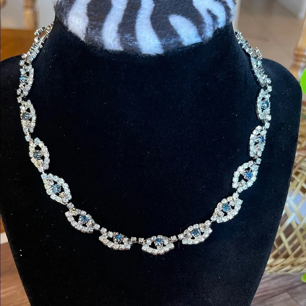 Elegant Silver and Blue Women's Necklace